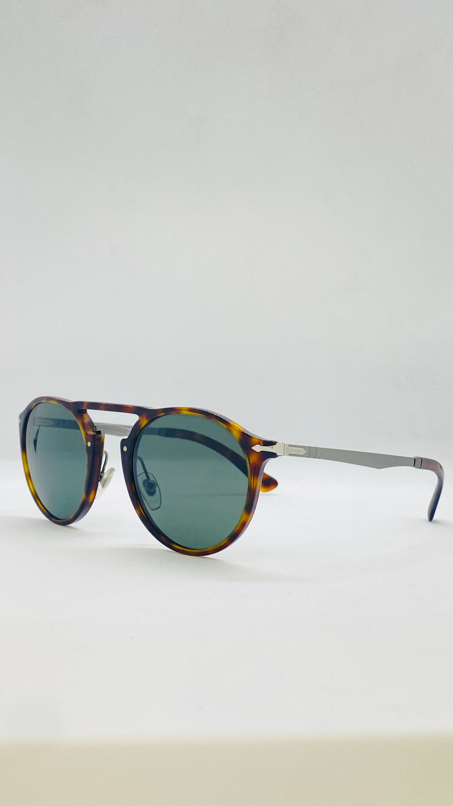 Persol